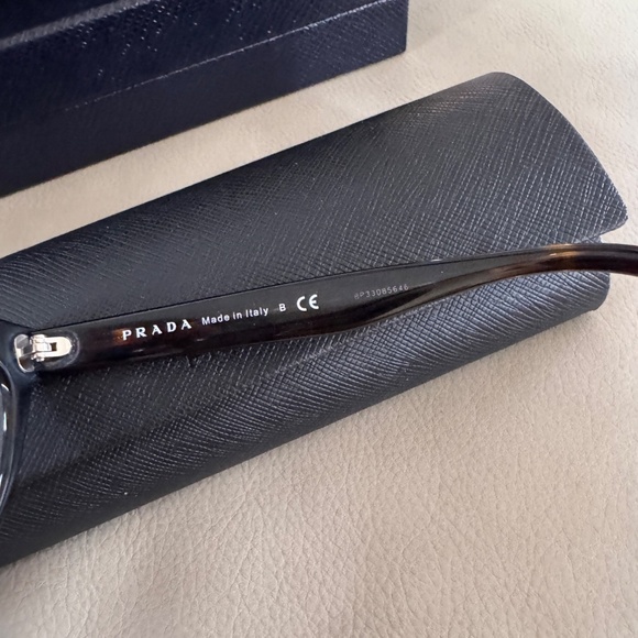 Prada journal eyeglasses  Authentic  Brand new - Picture 3 of 4